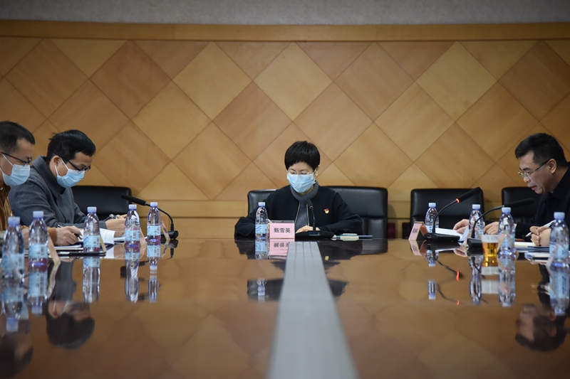 市場監(jiān)管局召開疫情防控工作會議，部署春節(jié)期間市場監(jiān)管工作.jpg