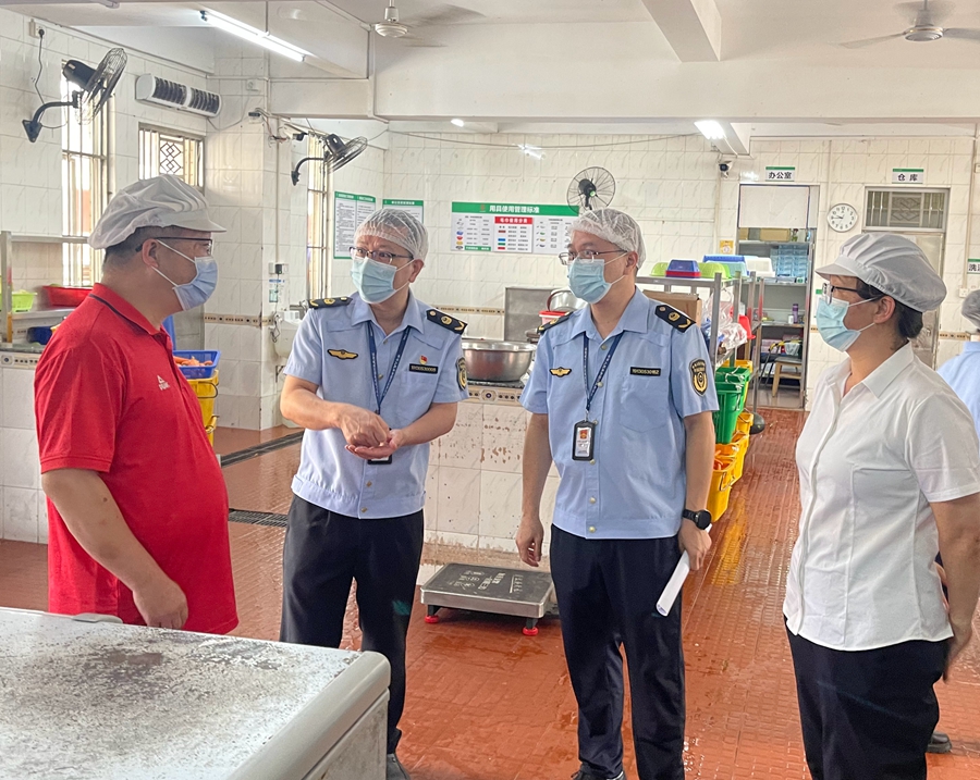 開平市市場監(jiān)管局嚴密做好高考食品安全監(jiān)管工作