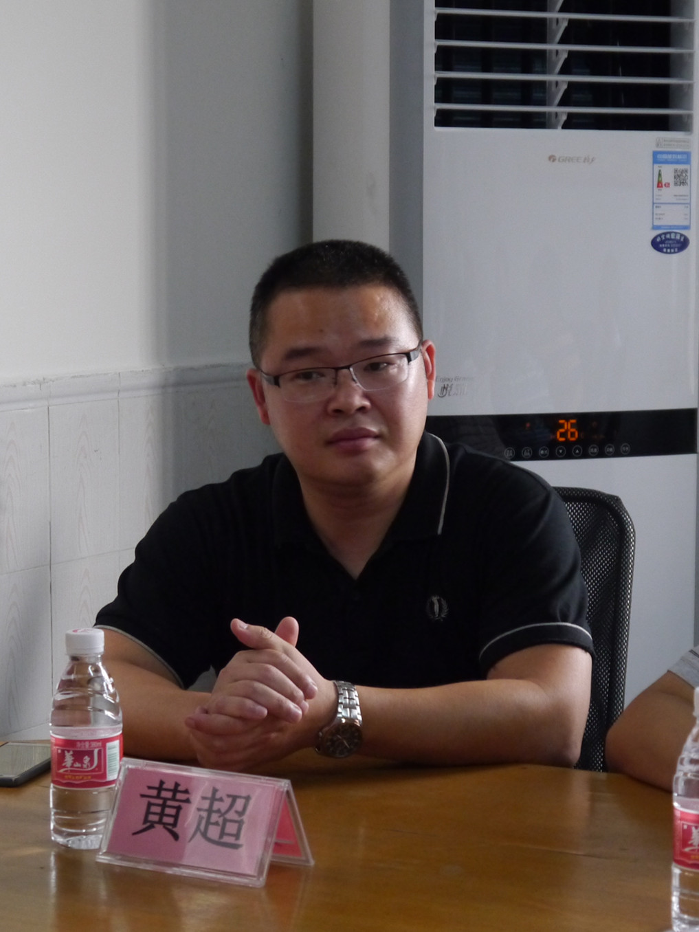 4、駐村第一書記黃超.JPG